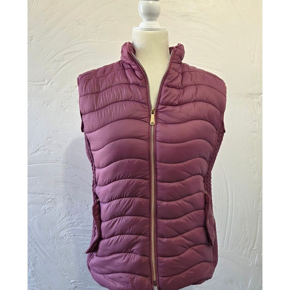 Leehanton fuscia colored puffer zip up vest Womans Size Medium